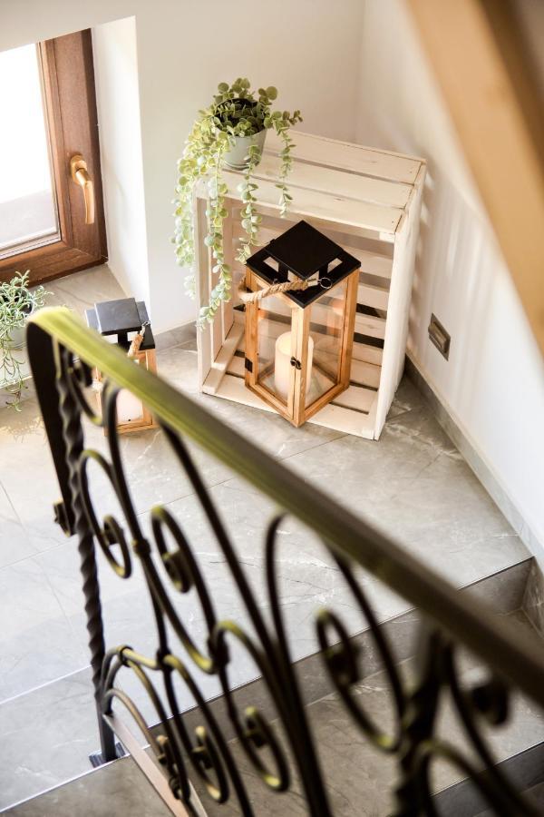 Gosciniec U Antka Apartment โปโรนิน ภายนอก รูปภาพ