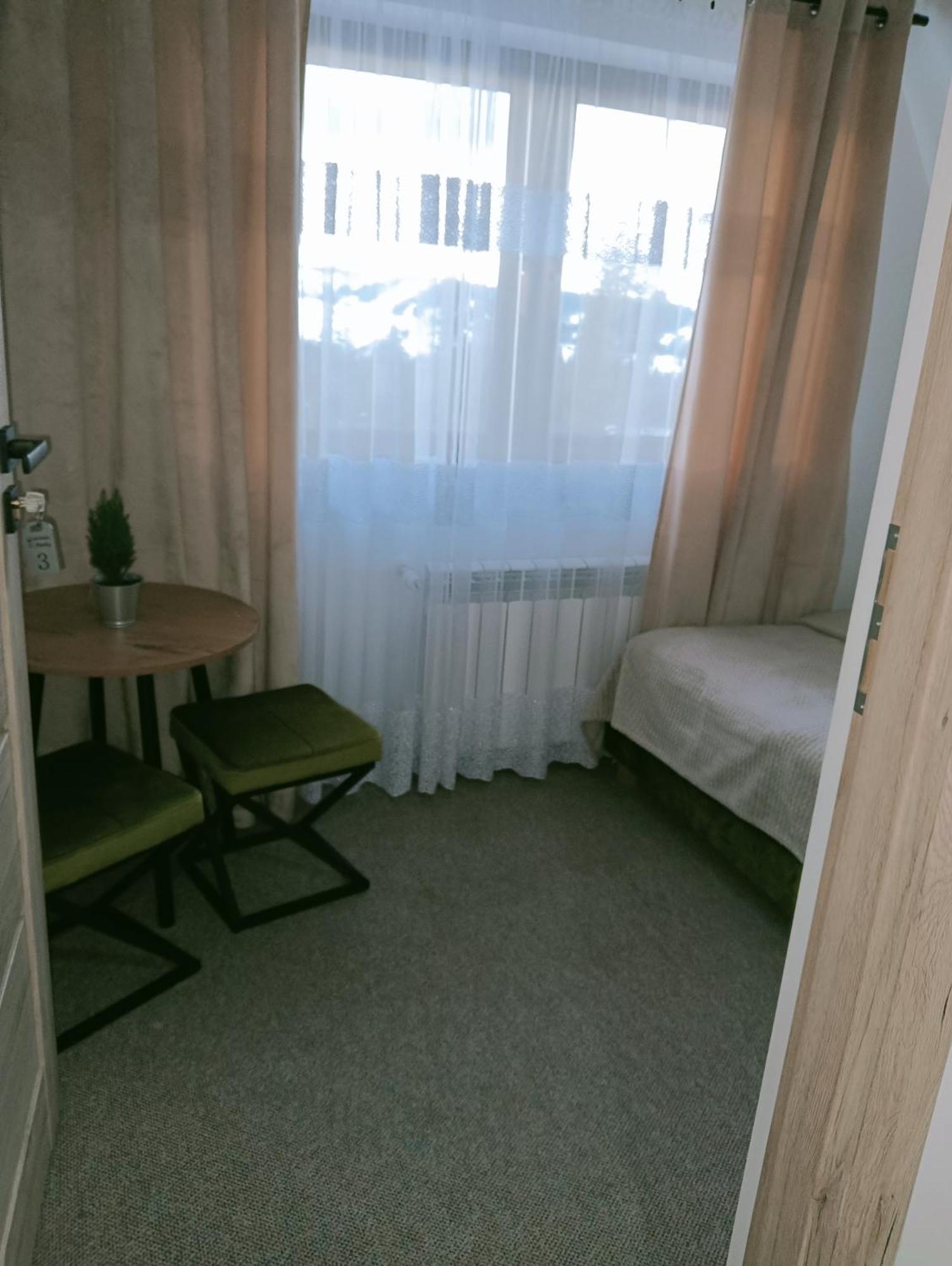 Gosciniec U Antka Apartment โปโรนิน ภายนอก รูปภาพ