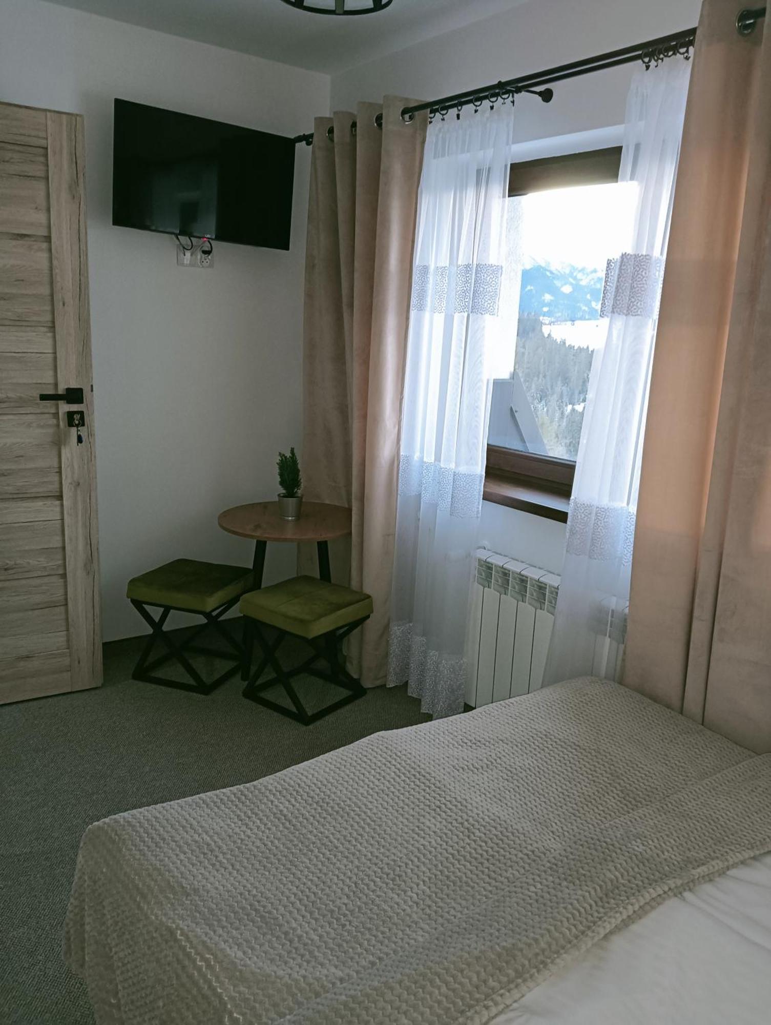 Gosciniec U Antka Apartment โปโรนิน ภายนอก รูปภาพ